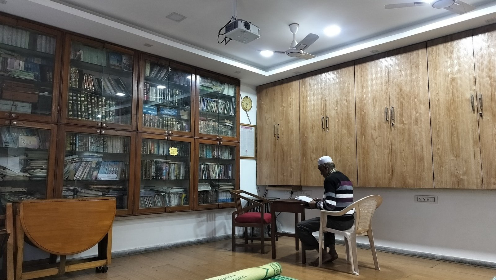 Arabic Language Tutor - Ahmad Ali